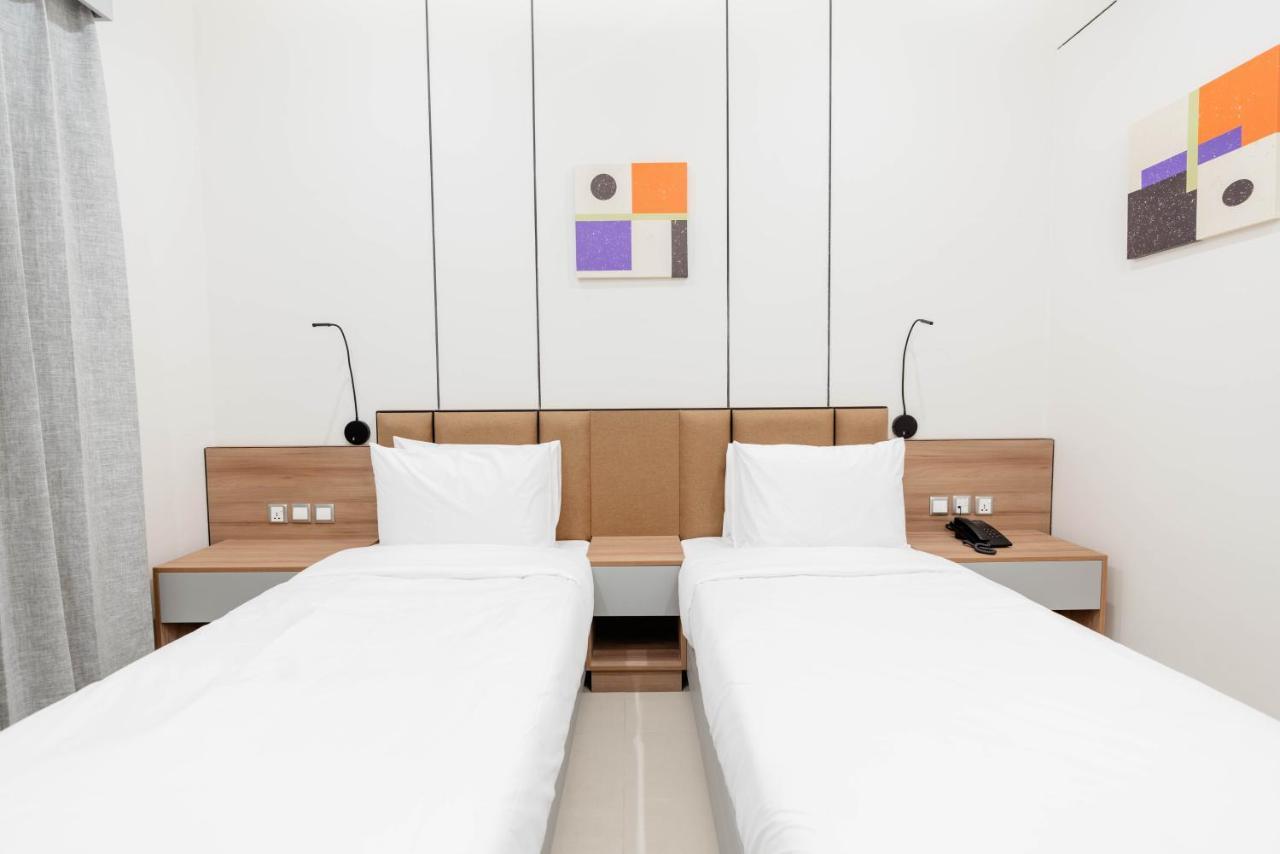 Resivation Hotel Dubai Ngoại thất bức ảnh