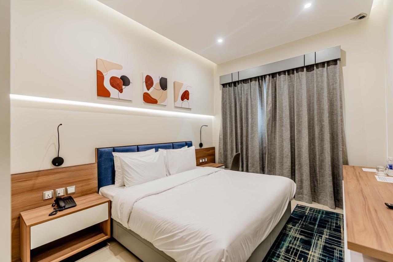 Resivation Hotel Dubai Ngoại thất bức ảnh